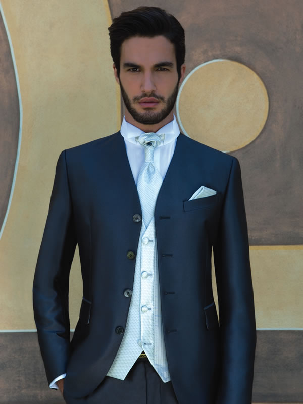 Abiti Da Uomo Ferragamo on Sale, 57% OFF | atheneainstitute.com
