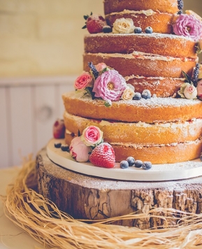 La wedding cake si spoglia… La nuova tendenza è naked