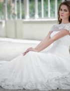 Sposa 2016, Enzo Miccio presenta la nuova collezione per una donna romantica e bucolica