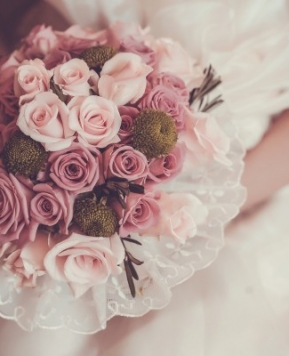 Accessori sposa, il bouquet: che profumo ha la felicità?