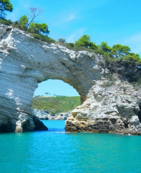 Puglia, viaggio tra buon cibo e posti da sogno