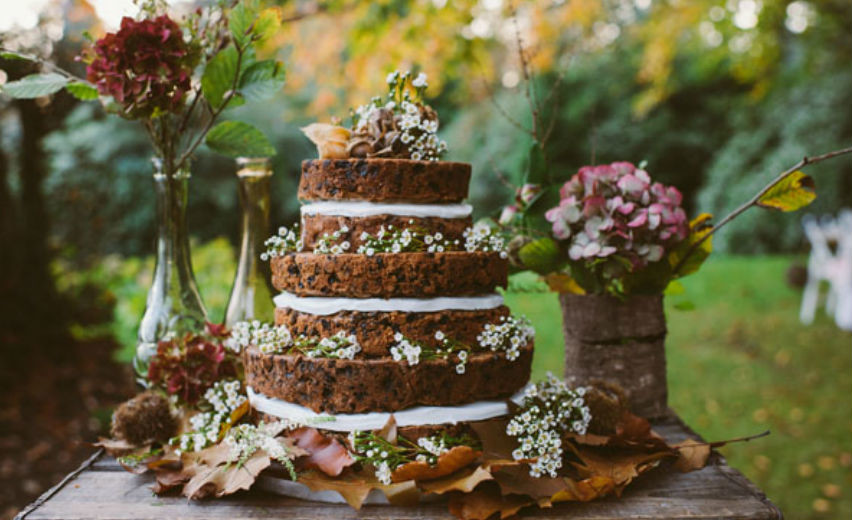 Naked cake, l'elegante «nudità» della torta nuziale - Sposi Magazine