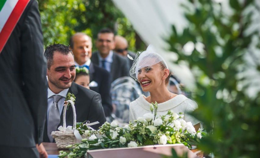 Orologio Thun con bouquet di fiori dai toni caldi