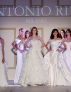 Abiti da sposa Emiliano Bengasi 2018, all’altare come una principessa