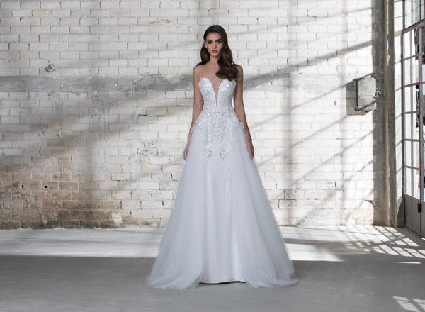 Majorca Showroom ad Agrigento il debutto degli abiti da sposa