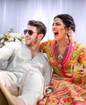 Matrimonio Priyanka Chopra e Nick Jonas: nozze stile Bollywood e due abiti da sposa