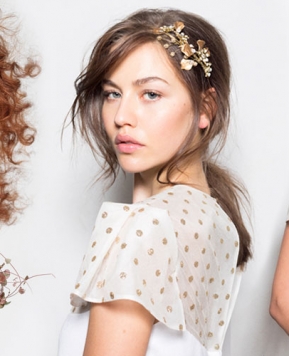 Accessori per capelli sposa 2019: idee e tendenze per la vostra acconciatura!