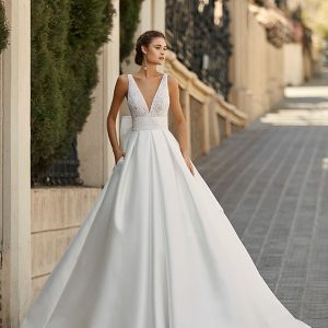 Abiti Da Sposa Napoli Ecco Gli Atelier In Cui Trovare Il Vestito Perfetto