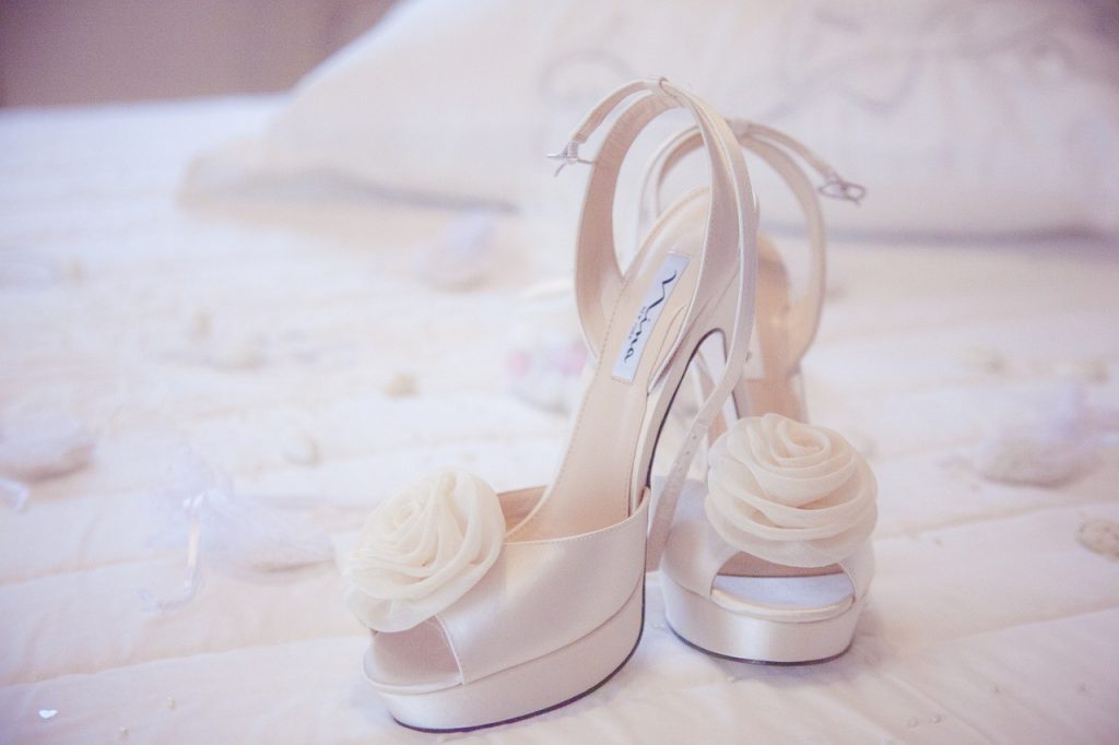 scarpe da sposa con plateau