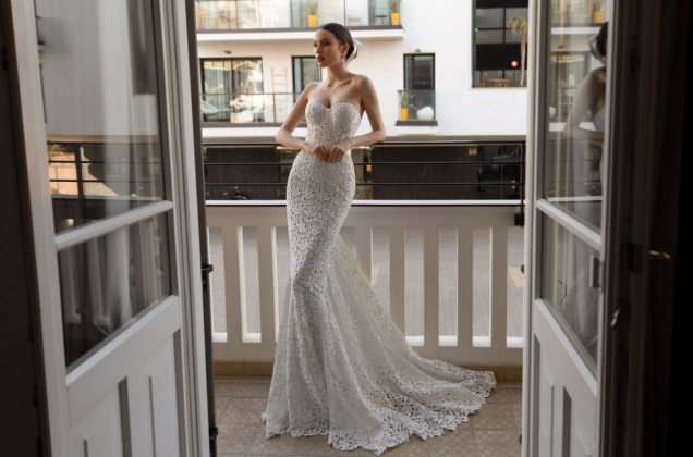 Abiti da sposa Julie Vino 2020