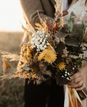 Bouquet sposa 2020, come realizzarlo e come sceglierlo