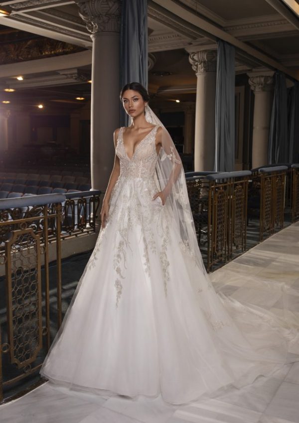 Pronovias Cruise collection 2021