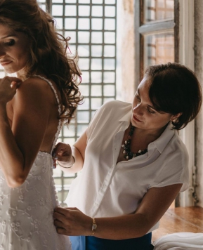 Tania Costantino, lusso ed emozioni autentiche nei matrimoni in Sicilia