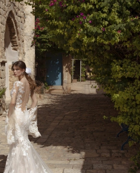 Capri Sposa 2021, la linea di abiti di LM Fashion per la sposa che vuole osare