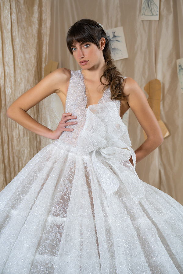 L'importanza del fiocco nella collezione di abiti da sposa Amelia Casablanca 2022