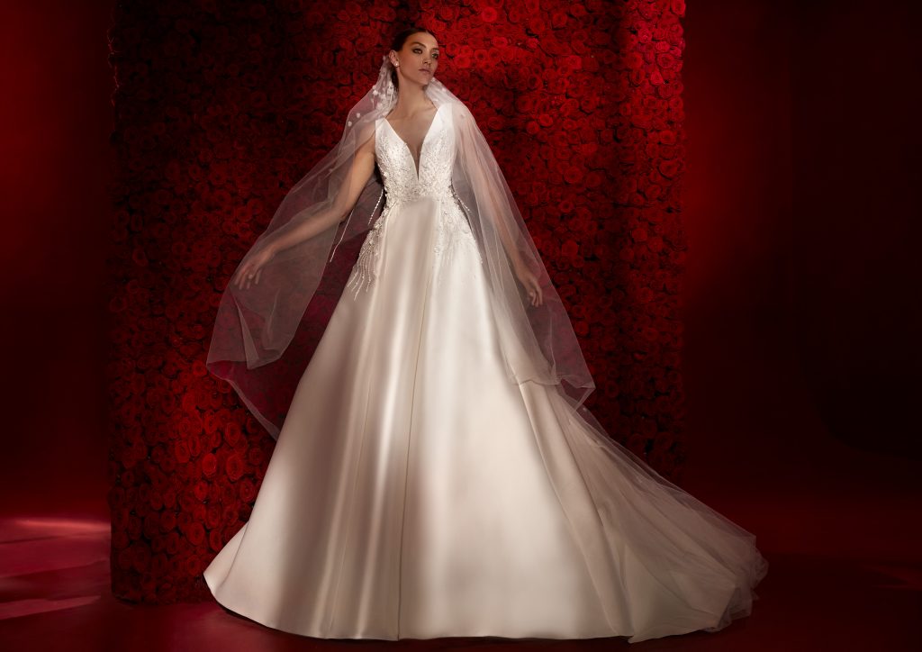 pronovias 2022 collection