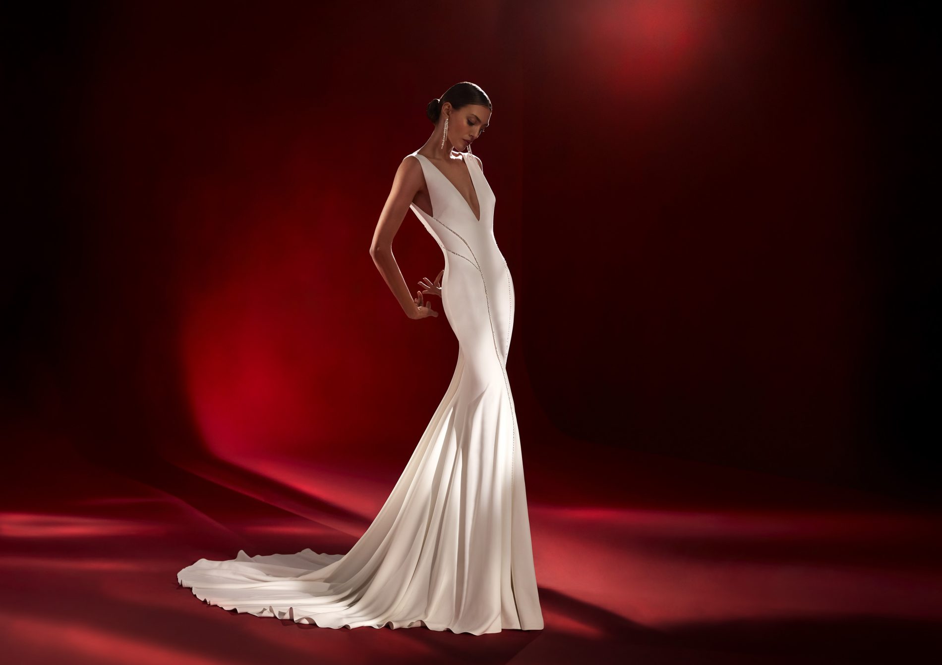 Atelier Pronovias 2022, una collezione ispirata al mondo dell'opera