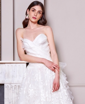 Collezione sposa Carlo Pignatelli 2022, attitudine aristocratica e chic
