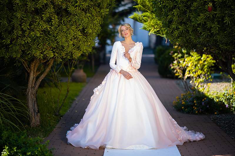 Abiti da sposa Angela Cernuto, modello Talia