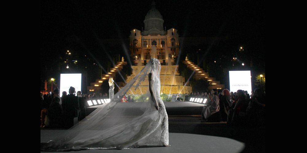 La sfilata al Barcelona Bridal Fashion Week Gala 2021