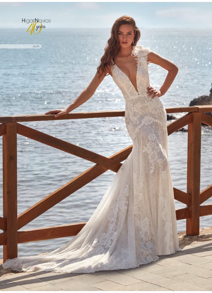 In questa immagine un modello di Higar Novias che fa parte degli abiti da sposa 2022 più belli  