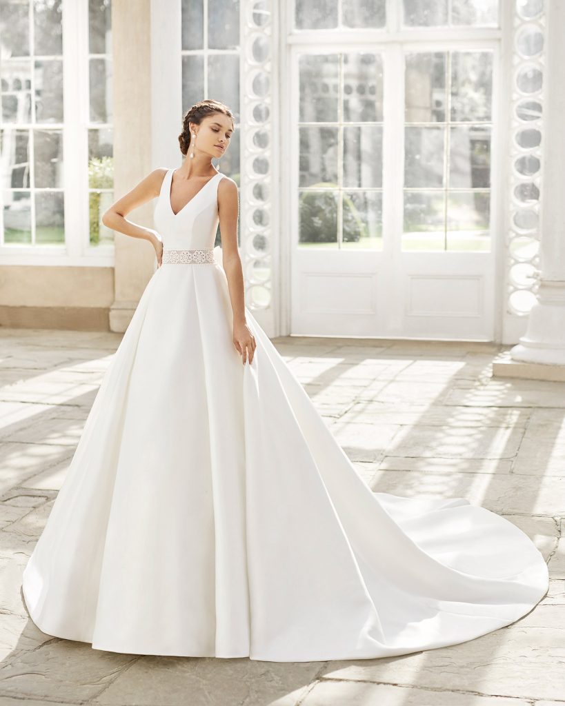 Modelli di abiti da sposa: ecco quali sono e come sceglierli