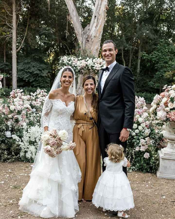 In questa foto Eleonora Boi e Danilo Gallinari il giorno del loro matrimonio in Sardegna.