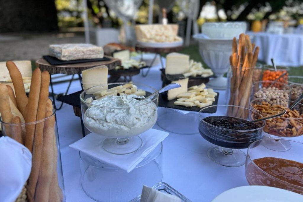 Un buffet di matrimonio a Villa Ormaneto