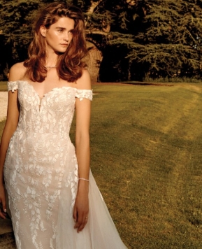 Abiti da sposa Justin Alexander 2023, un look per ogni donna