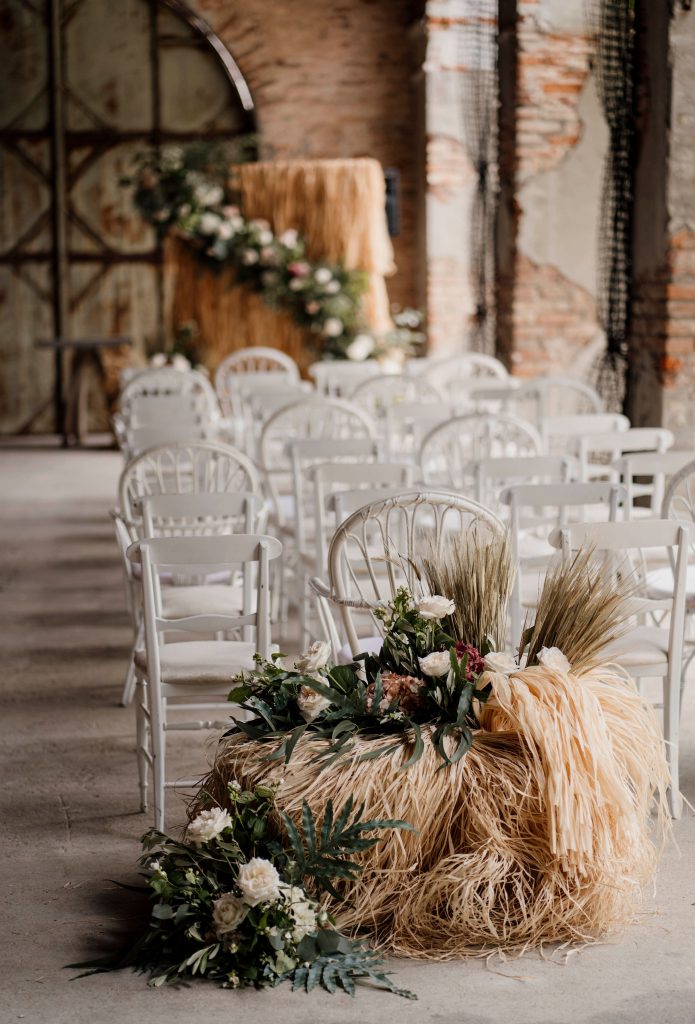 Nella foto il set floreale di Giulia e Shrey per il loro matrimonio