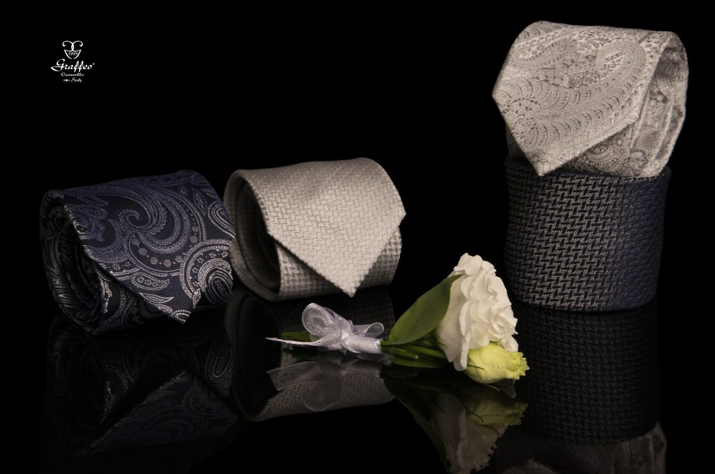 In questa foto tre modelli di cravatte da cerimonia del brand Graffeo Cravatte