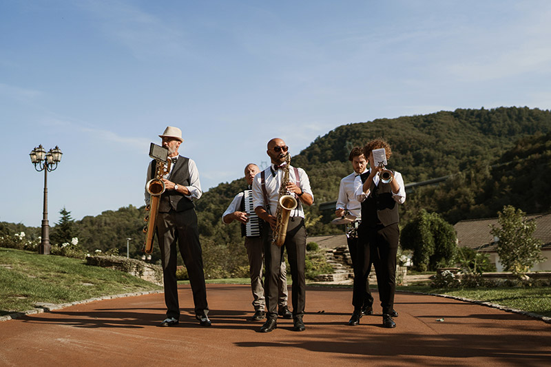 La band musicale anni 50-60 che ha allietato le nozze di Clara e Fabio