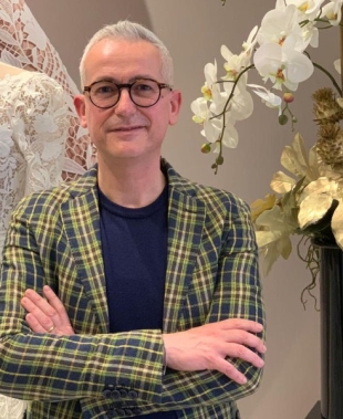 Polisano, abiti da sposa per ogni desiderio: “Le tendenze del 2023 nel mio atelier”