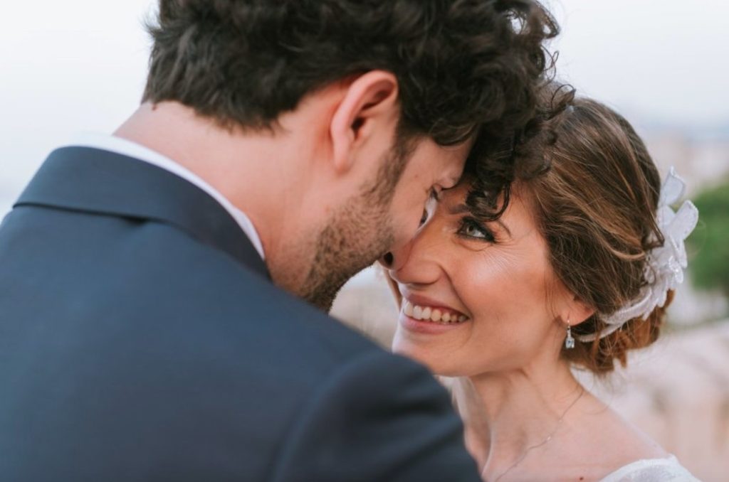 In questa foto un primo piano della sposa: la direttrice di Sposi Magazine,  Paola Pizzo