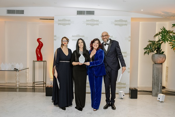 In foto la consegna dei premi di Italian Wedding Awards 2022