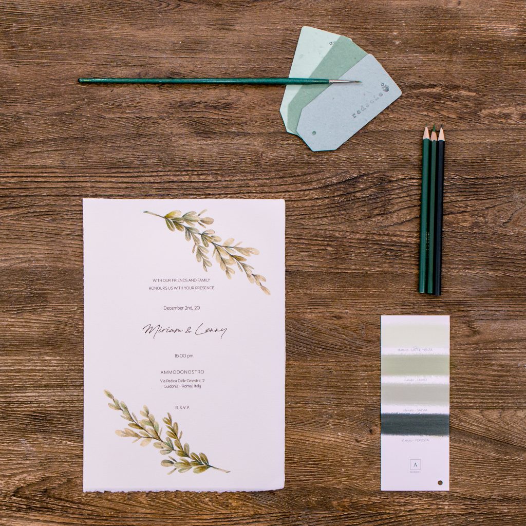 In questa foto una wedding stationery sui toni del verde realizzata da Mary Tricarico Wedding Designer