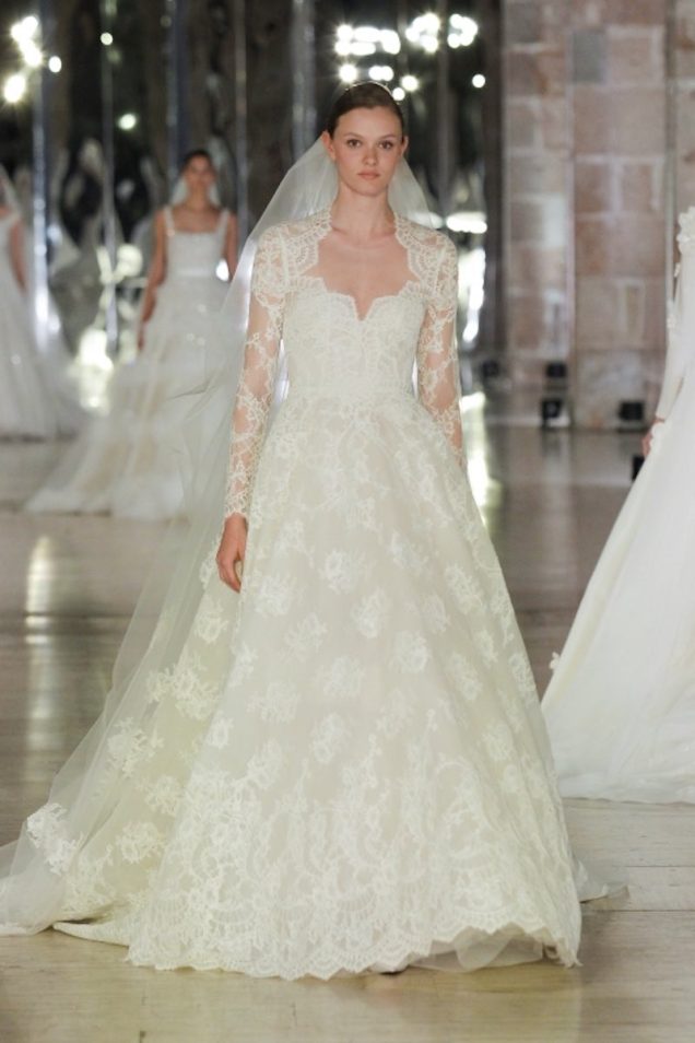 Abiti da sposa Elie Saab 2024 universo di meraviglia haute couture