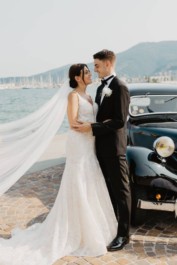 In questa immagine una foto del matrimonio di Giulio Maggiore con Laura Mencarelli.