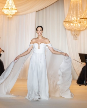 Sfilata Atelier Emé 2024, i nuovi abiti da sposa in scena con Opera Prima