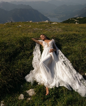 Daalarna Breathe Collection 2024, abiti da sposa ispirati alla natura