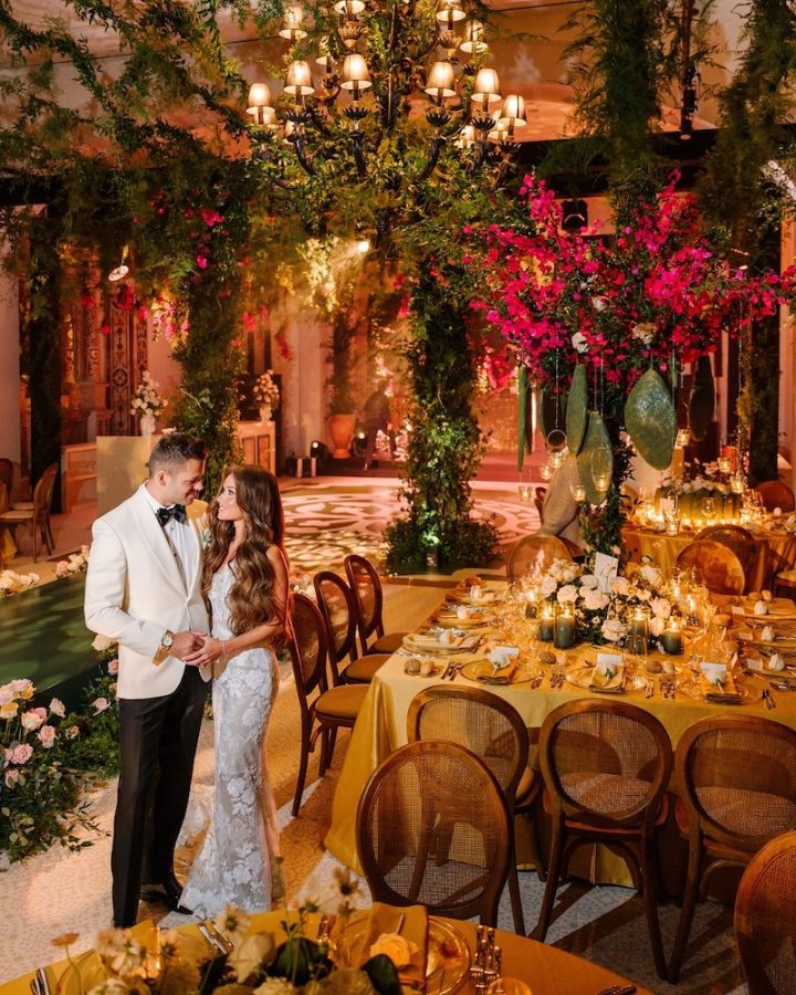 In questa foto un interno del San Domenico Palace di Taormina, allestito per ospitare un matrimonio