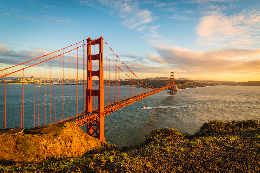 In questa foto, una veduta aerea del Golden Gate Bridge, a San Francisco, nella costa ovest degli Usa