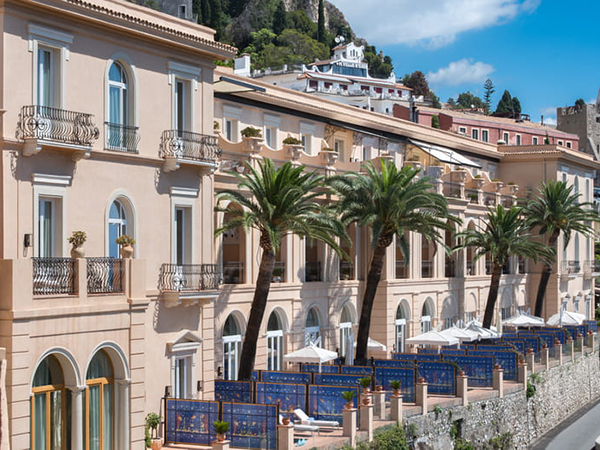 In questa foto una veduta del San Domenico Palace a Taormina.