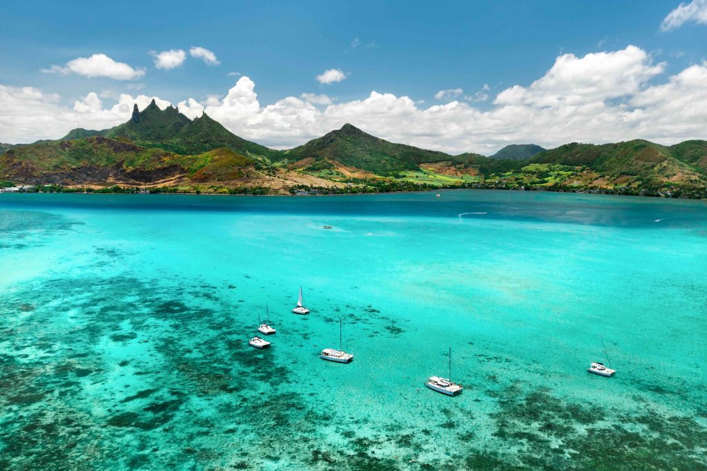 In questa immagine il mare cristallino delle Seychelles.