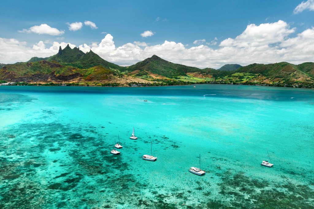 In questa immagine il mare cristallino delle Seychelles. 