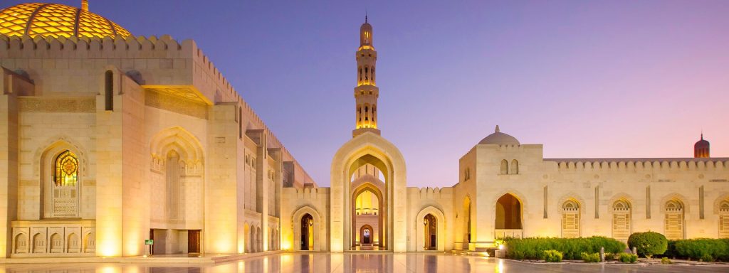 In questa immagine una delle bellezze dell'Oman, meta sempre più scelta per la luna di miele.