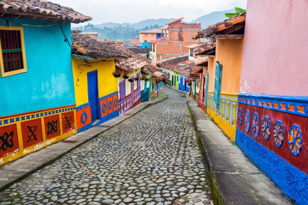 In questa immagine le strade di Città del Messico