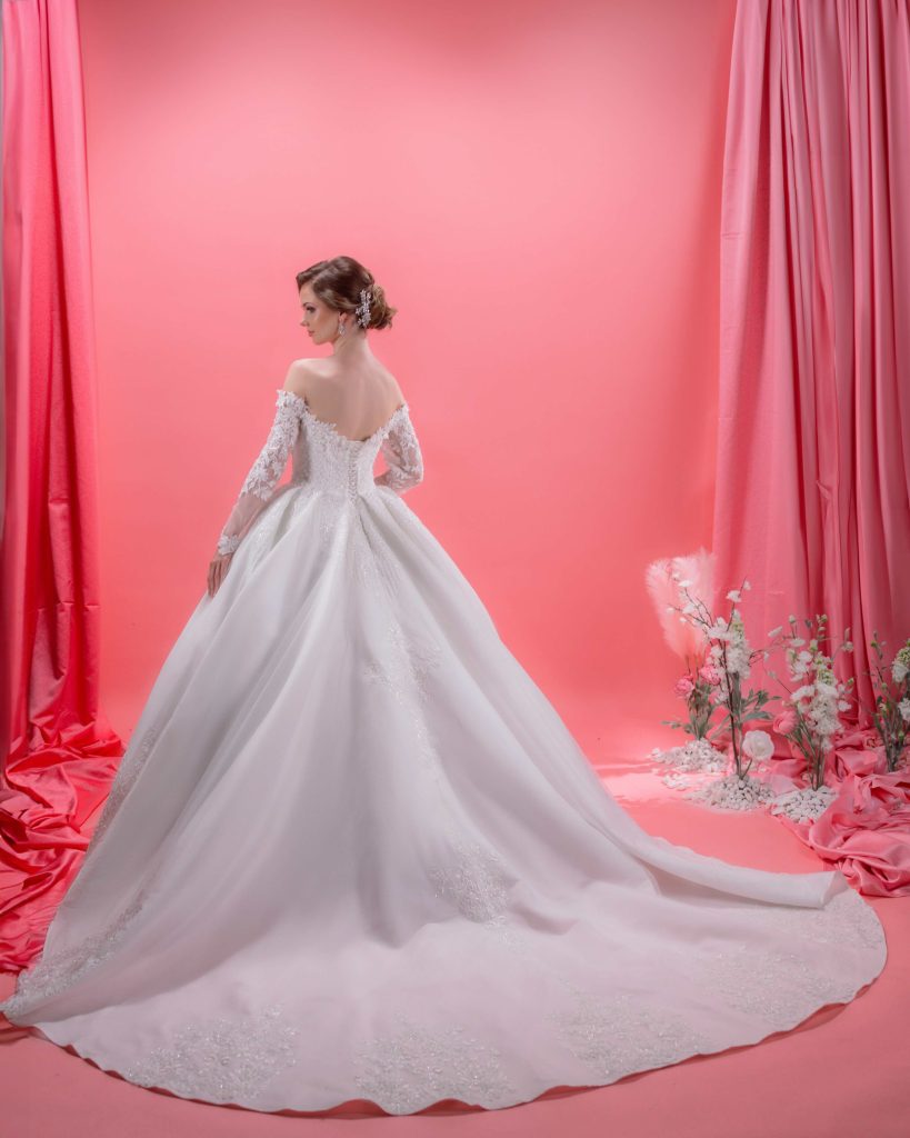 Abito da sposa fucsia hot sale