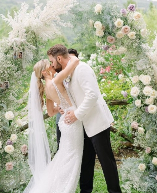 Foto di matrimonio: gli scatti più trendy e scenografici per il 2024