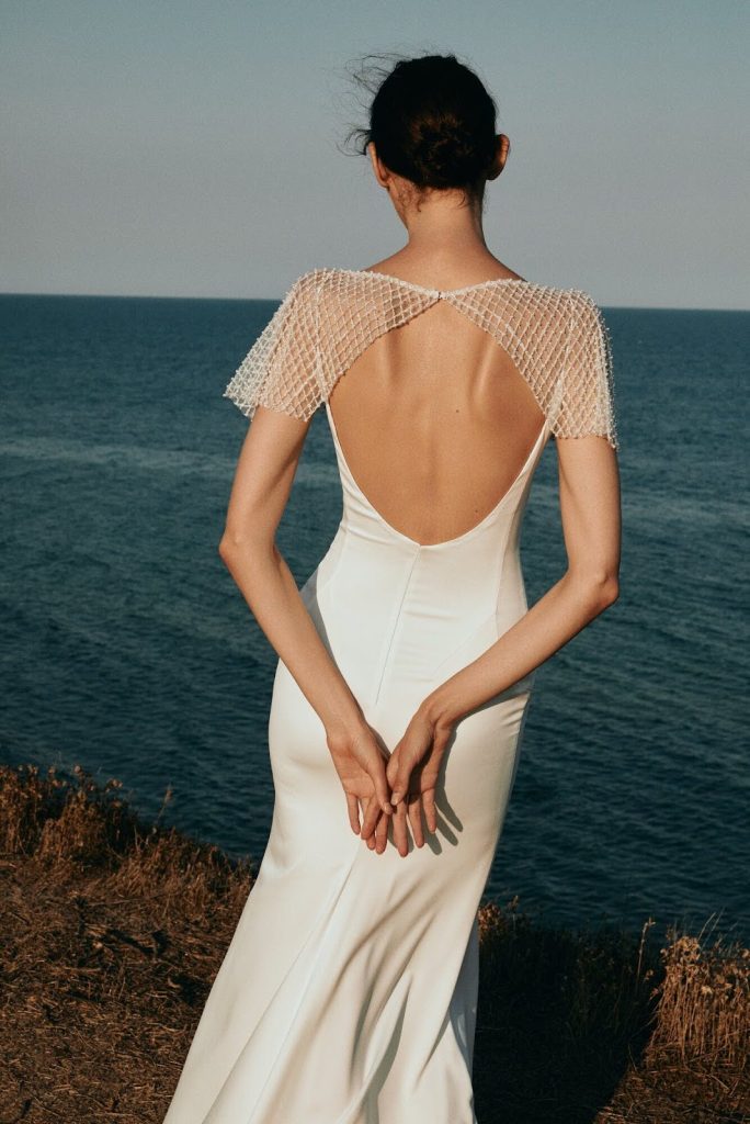 In questa foto abito da sposa  Liretta